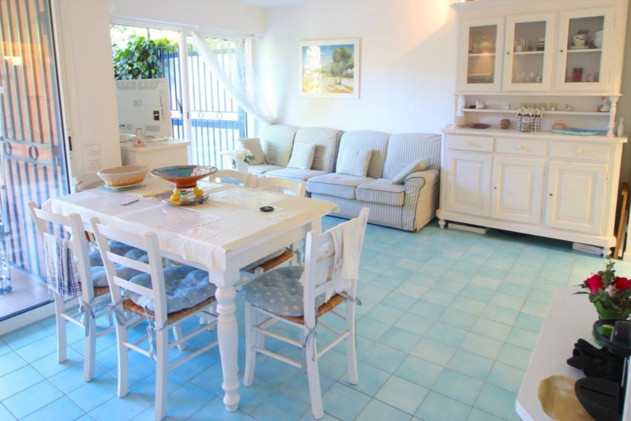 Plage La Salis 3 Chambres, Jardin - 3 Bedrooms Antibes Kültér fotó