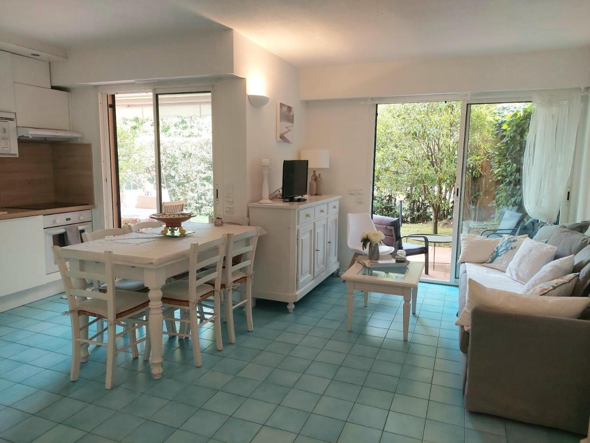 Plage La Salis 3 Chambres, Jardin - 3 Bedrooms Antibes Kültér fotó