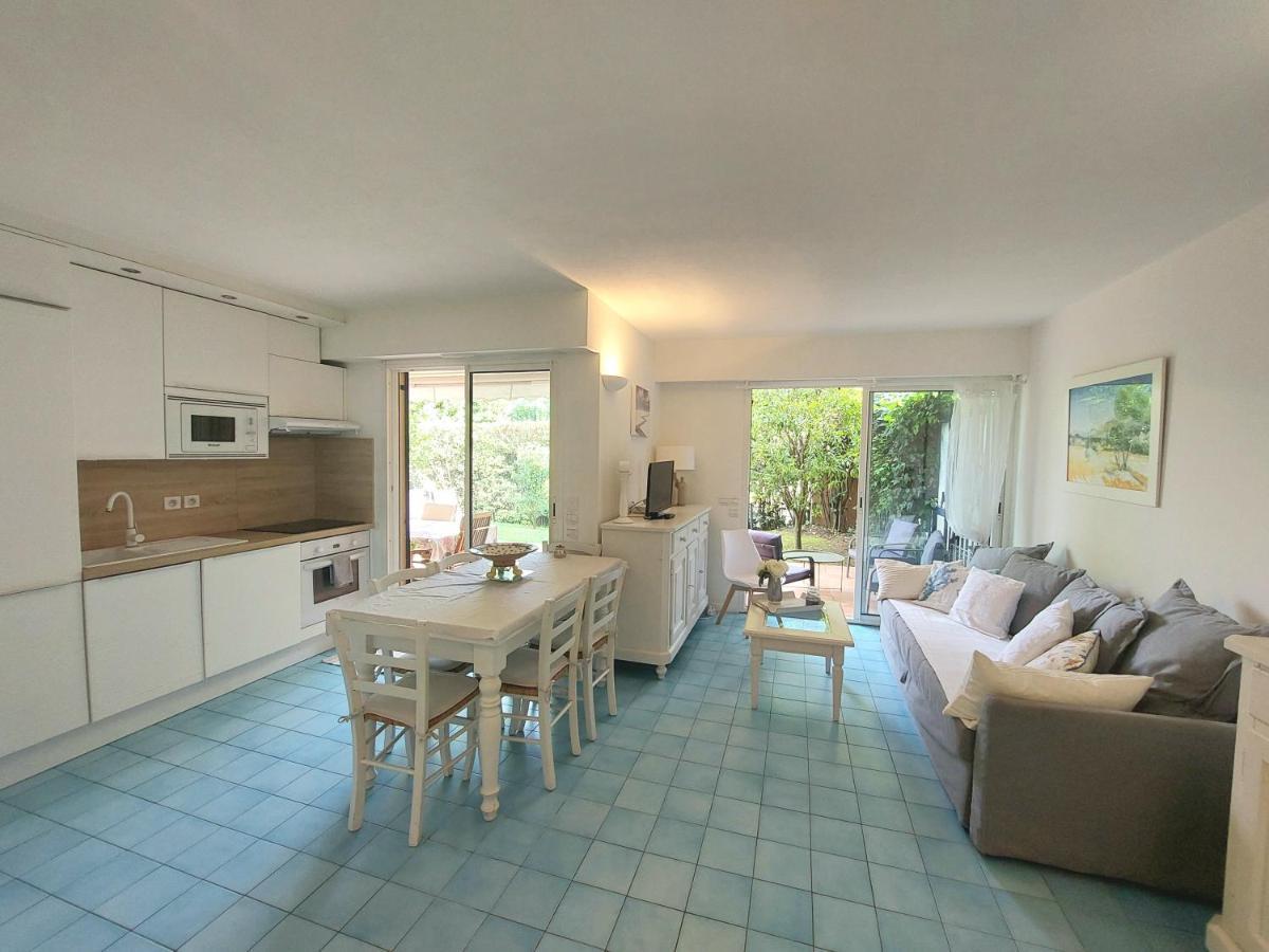 Plage La Salis 3 Chambres, Jardin - 3 Bedrooms Antibes Kültér fotó